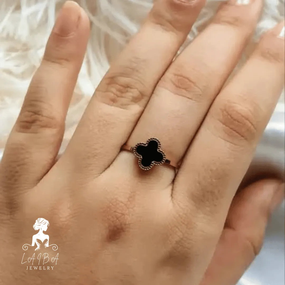 Stainless Steel Black Clover - Set of 4 Include ( Bracelet, Pendant, Adjustable Ring & Earrings )